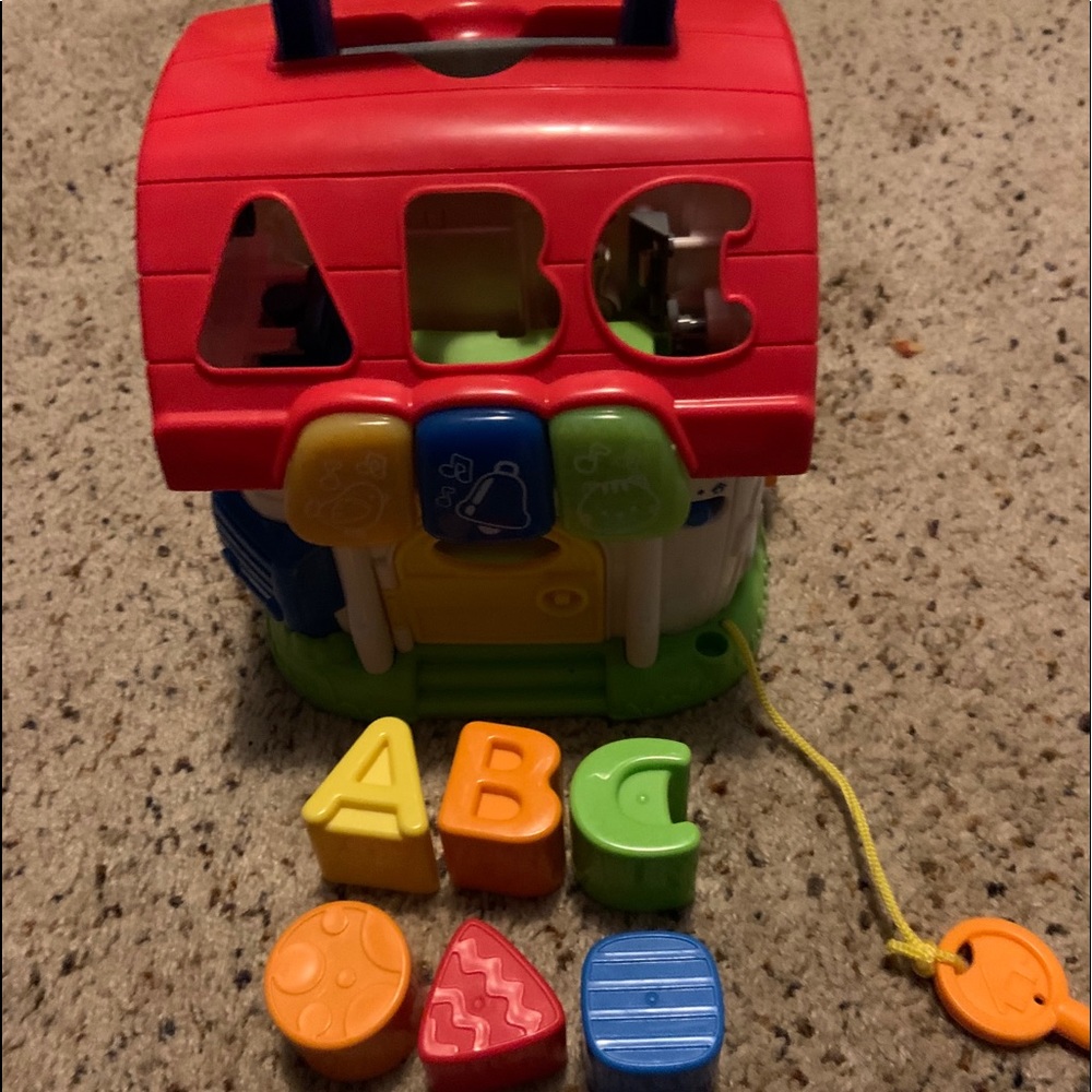 House and learning blocks